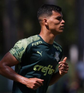Escalação do Palmeiras: Luiz Adriano e Danilo Barbosa treinam e estão à disposição para Recopa