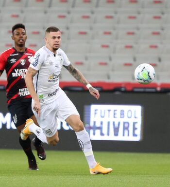 Com lesão, Jobson fará tratamento específico no Santos