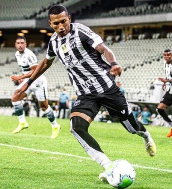 Atleta do Grêmio, Léo Chu vibra com fase no Ceará: “Quero manter a regularidade”