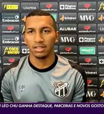 Léo Chú revela “gratidão eterna” ao Ceará, comenta sobre Grêmio e solta o vozeirão; veja entrevista