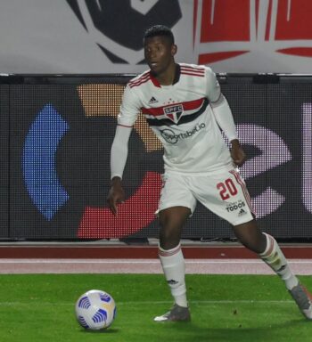 Atualmente no São Paulo, Orejuela pode receber chance e reencontrar seu ex-clube, o Grêmio