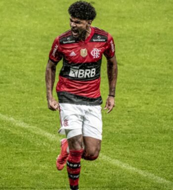 Com números impressionantes contra o Grêmio, Bruno Viana se pronuncia após ser o ‘Craque do Jogo’