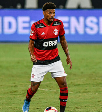 “É um privilégio enorme”: Bruno Viana exalta elenco do Flamengo e se derrete pelo clube