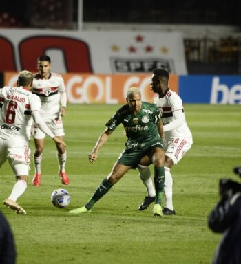 Espelho para as filhas, Deyverson se vê maduro no Palmeiras: “Não cometer os erros que já cometi”