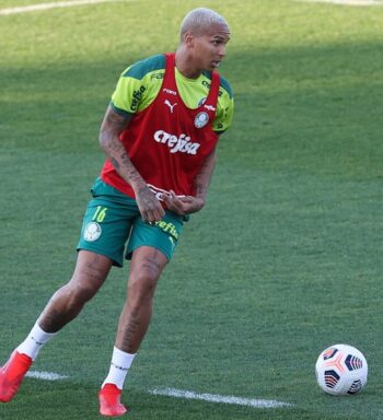 Ataque aberto: Deyverson aproveita chance e sai na frente em concorrência no Palmeiras