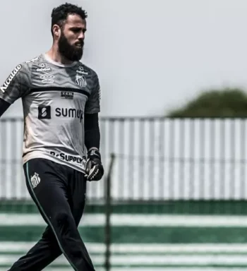 Lei do Ex: Jandrei, do Santos, reencontra a Chapecoense após três anos