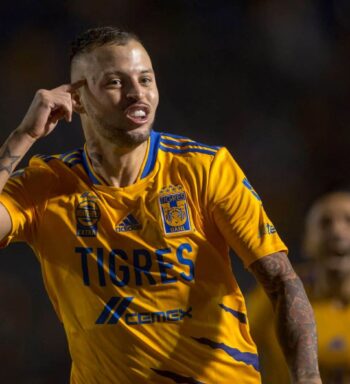 Uruguay finalmente llama al ‘Diente’ López