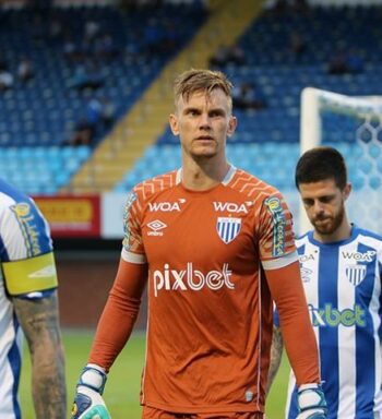 Internacional para em Douglas Friedrich e empata com Avaí no Beira-Rio