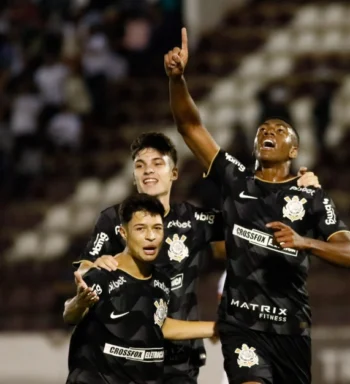 CENTROAVANTE DO SUB-20 DO CORINTHIANS SUPERA MARCA DE GOLS DE 2022 COM 20 JOGOS A MENOS