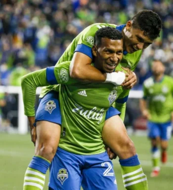 Leó Chú se torna primeiro jogador do Seattle Sounders a dar quatro assistências em um jogo da MLS