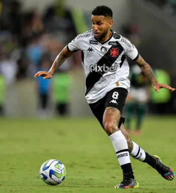 Jair valoriza resultados do Vasco no início do Brasileirão: “Muitos falaram que a gente ia perder”