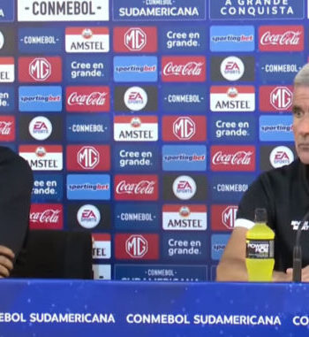 Luis Castro elogia Danilo Barbosa e aponta caminho para continuar no time titular do Botafogo