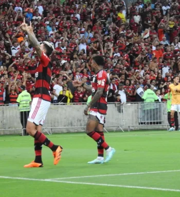 Marinho reforça resiliência e inspiração em Rodinei: “Me inspiro para poder trilhar o mesmo caminho”