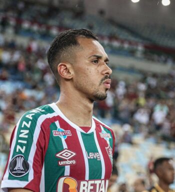 Coringa de Diniz, Lima celebra boa fase no Fluminense e comenta retorno ao Castelão