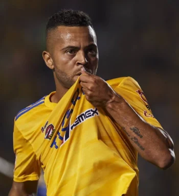 Rafael Carioca conquista sexto título em seis anos no Tigres