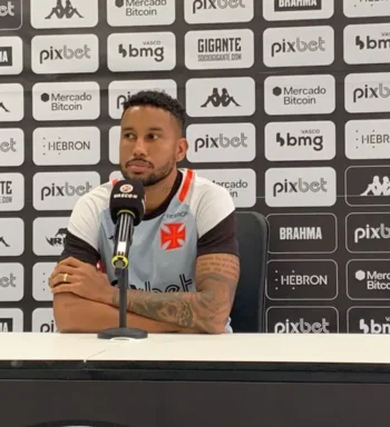 Jair reforça confiança no Vasco antes do clássico contra o Fluminense: “Não tem favorito”