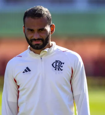 Thiago Maia comemora vitória do Flamengo, fala sobre o gol e relembra brincadeira de Arrascaeta