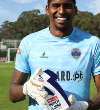 Ex-Flamengo, Hugo Souza é eleito o ‘Homem do Jogo’ em estreia no Campeonato Português