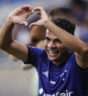 Autor do gol da vitória, Bruno Rodrigues revela confiança após vencer clássico: ‘mental muito forte’