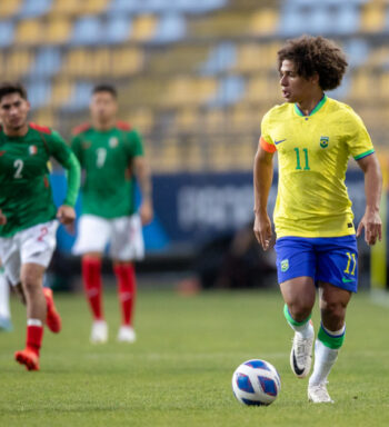 MEIA DO CORINTHIANS É CAPITÃO EM JOGO QUE GARANTIU A SELEÇÃO BRASILEIRA NA FINAL DO PAN-AMERICANO