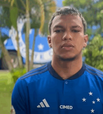 Gabriel Veron agradece chance, exalta torcida e vê Cruzeiro lutando por títulos