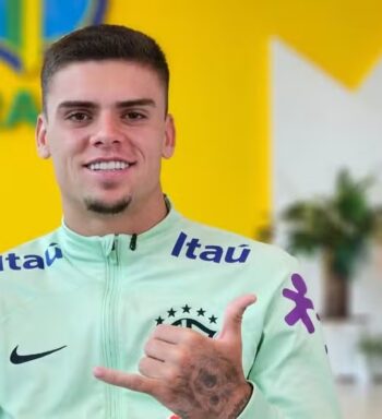 Gabriel Pec se emociona ao comentar despedida: “Amo muito o Vasco e a torcida vascaína”