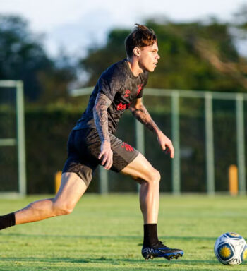 Barletta tem melhor início da carreira no Sport, e recebe elogios de Soso: “Versatilidade de jogo”