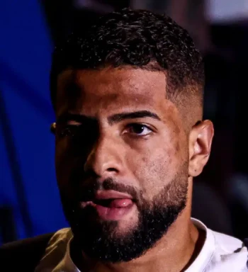 João Marcelo se consolida na defesa do Cruzeiro, que ganha um senhor zagueiro